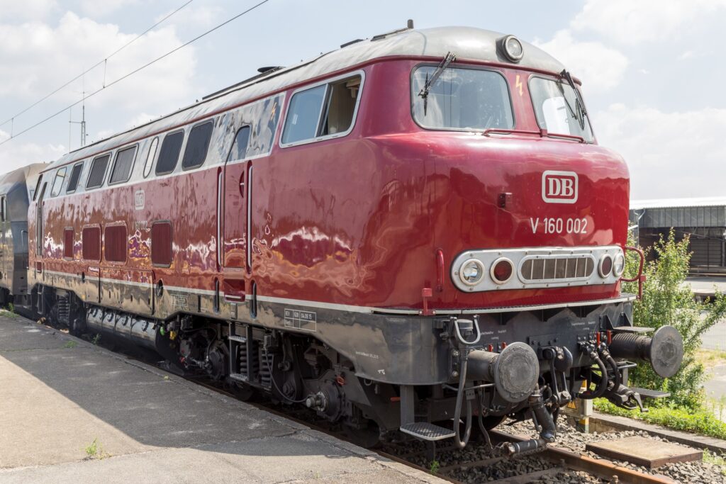 locomotiva diesel V160